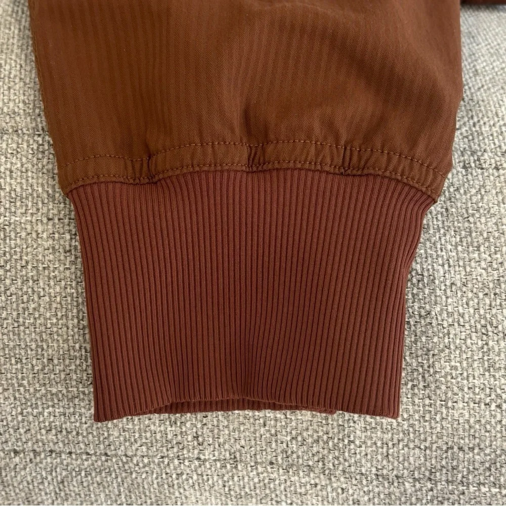 Lululemon Dance Studio Mid Rise Joggers In Roasted Brown Size 2